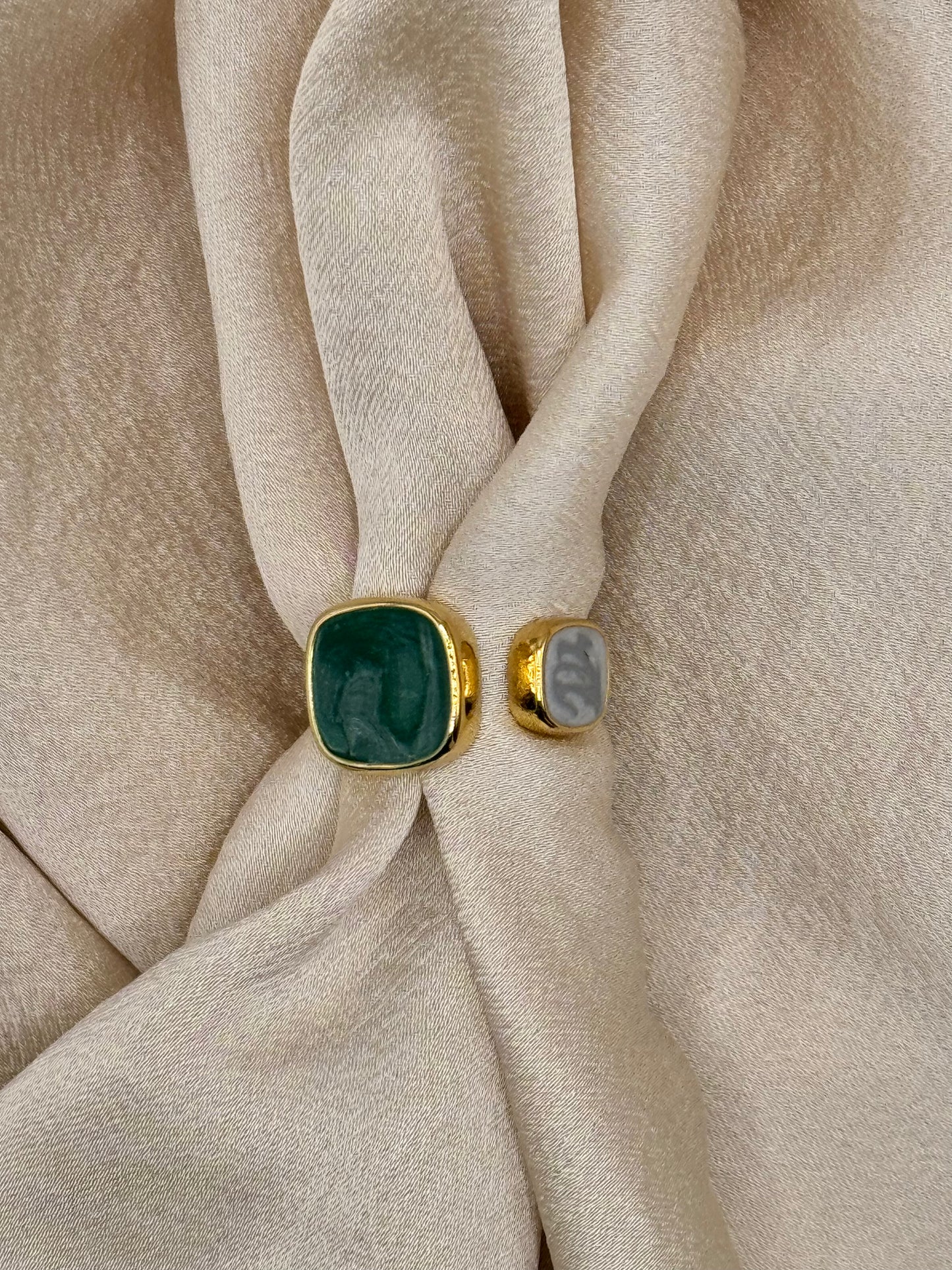 Anillo Helen