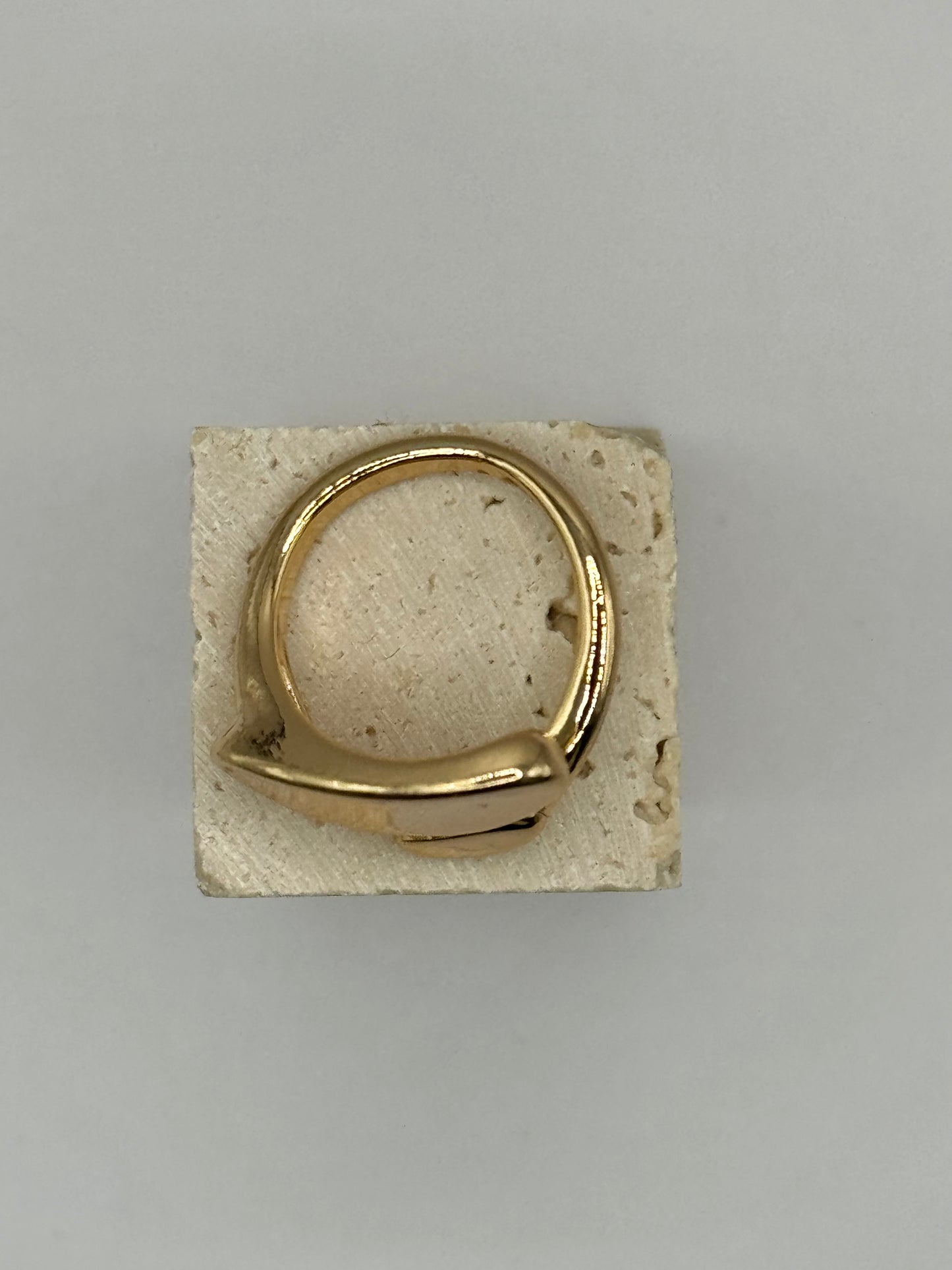 Anillo Gwen