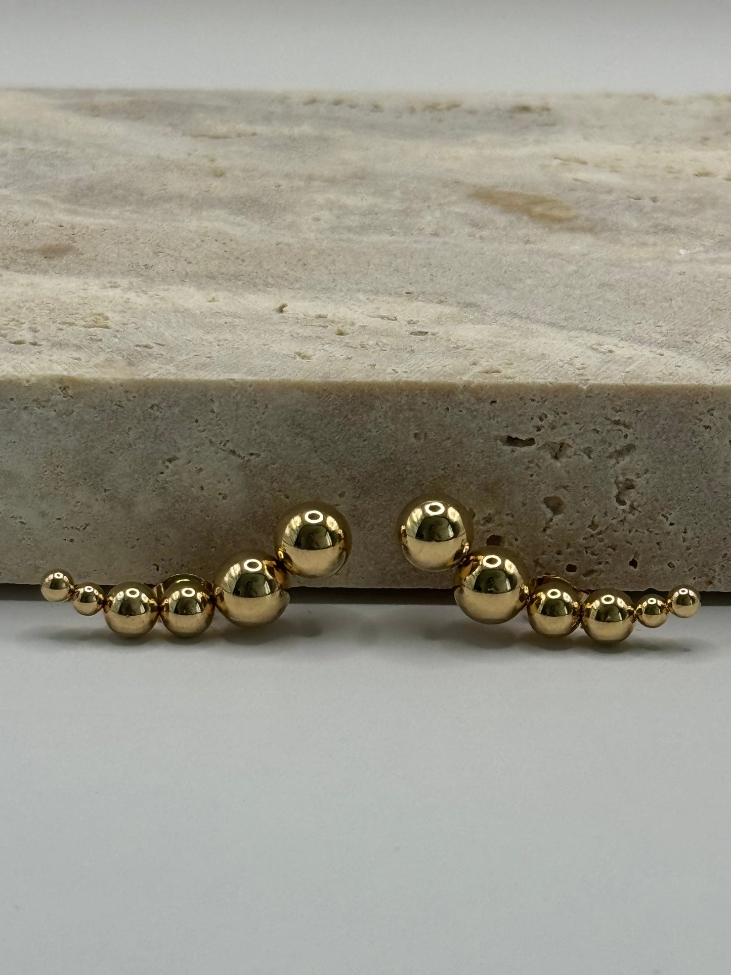 Aretes broqueles Victoria
